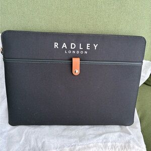 Radley London Addison Gardens Responsible large zip around pouch. NWOT